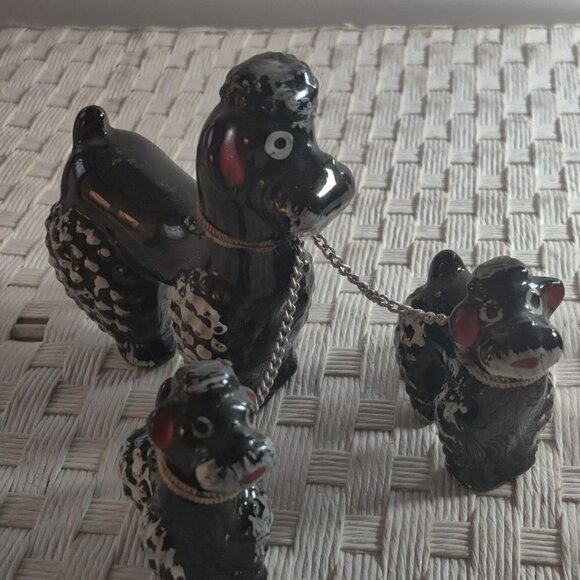 French Poodle Mom and Pups taking a walk , Vintage from Japan, pure silliness! - Picture 5 of 6